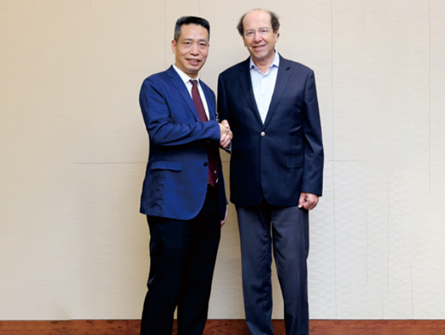 郭博士与厄瓜多尔总统